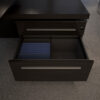 szuflada w biurku